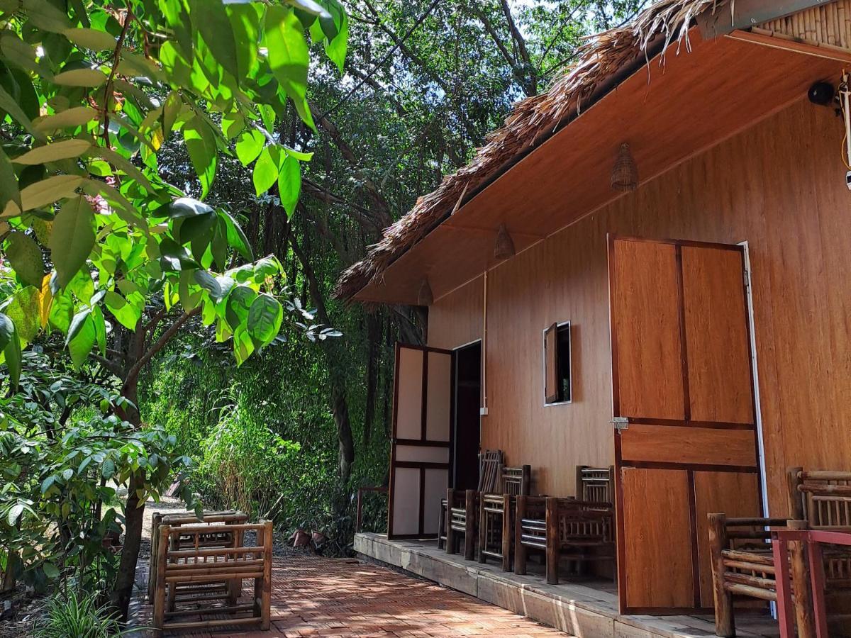 Thung Sen Tam Coc Chalets Ninh Binh Bagian luar foto