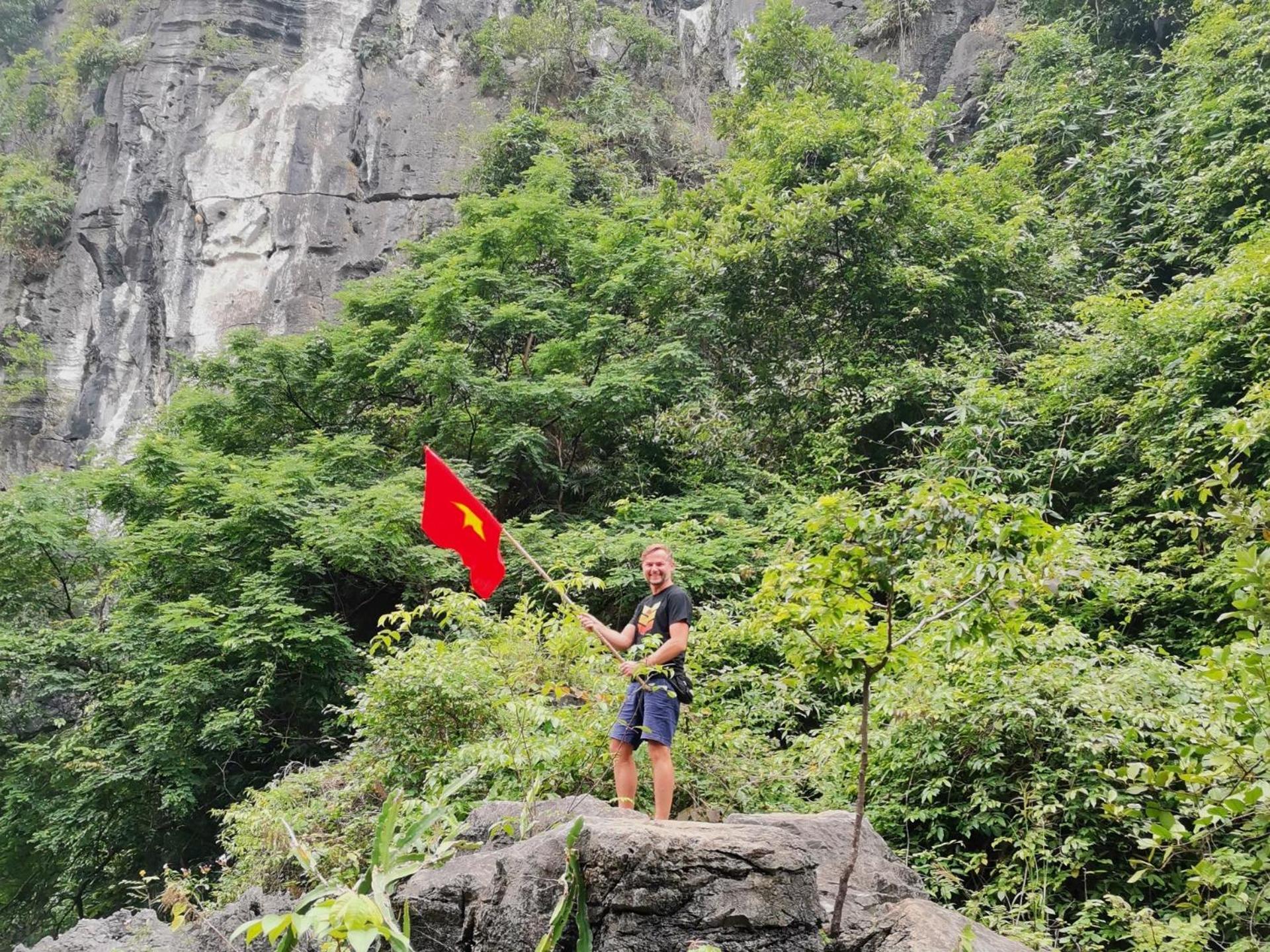 Thung Sen Tam Coc Chalets Ninh Binh Bagian luar foto