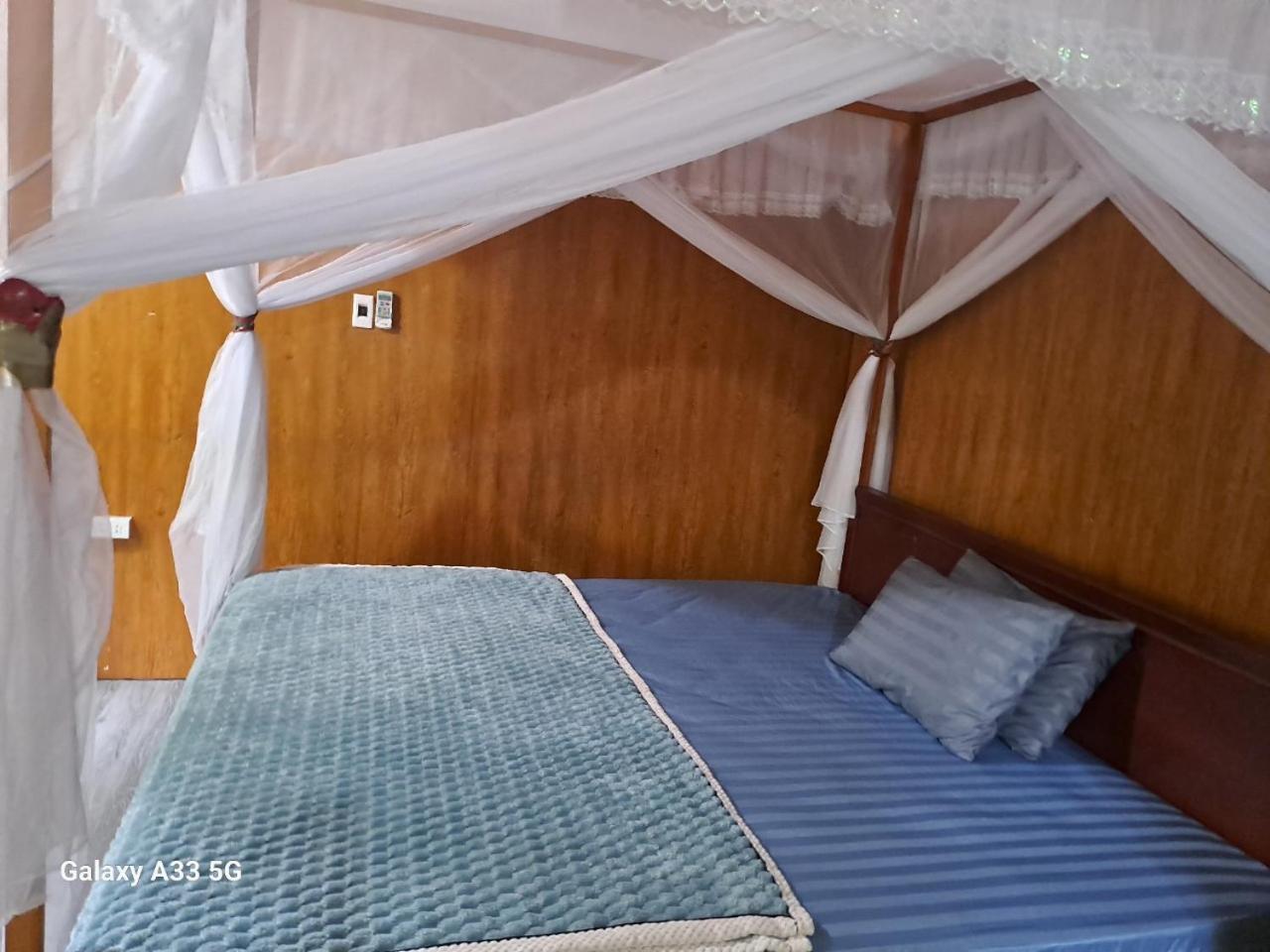 Thung Sen Tam Coc Chalets Ninh Binh Bagian luar foto
